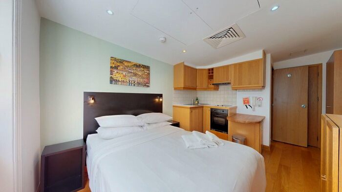 Studio To Rent In Cartwright Gardens, London, WC1H