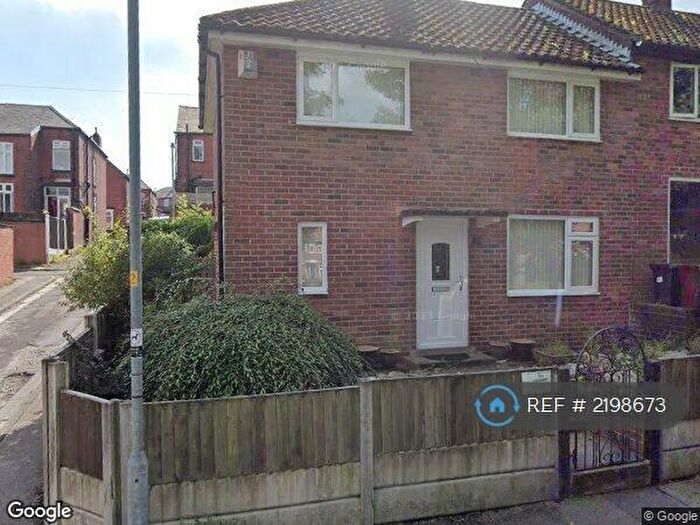 3 Bedroom End Of Terrace House To Rent In Somerville Square, Bolton, BL1