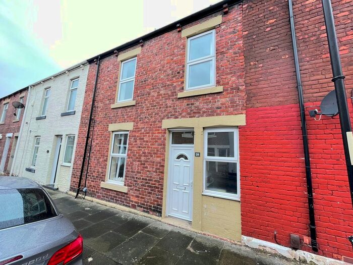 3 Bedroom Terraced House To Rent In Russell Street, Jarrow, NE32