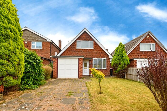 2 Bedroom Bungalow For Sale In Lawnswood Park Road, Manchester, Lancashire, M27