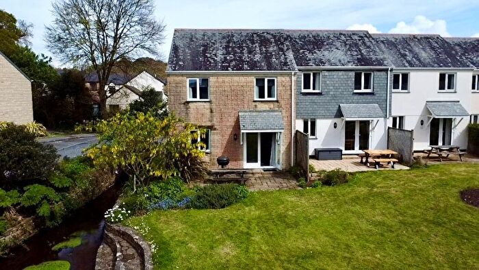 3 Bedroom End Of Terrace House For Sale In Maen Valley, Goldenbank, Falmouth, TR11