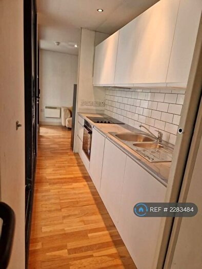 1 Bedroom Flat To Rent In Ellesmere Street, Manchester, M15