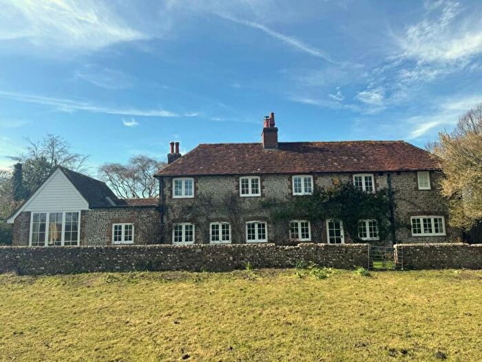 4 Bedroom House To Rent In Littledene, Glynde, Lewes, East Sussex, BN8