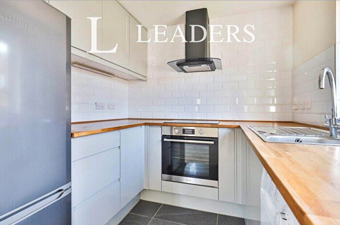 1 Bedroom Flat To Rent In Wentworth Drive, BH23
