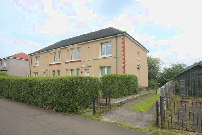 2 Bedroom Flat To Rent In Carntynehall Road, Carntyne, Glasgow, G32