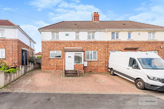 3 Bedroom Property To Rent In Springleaze, Bristol, BS4