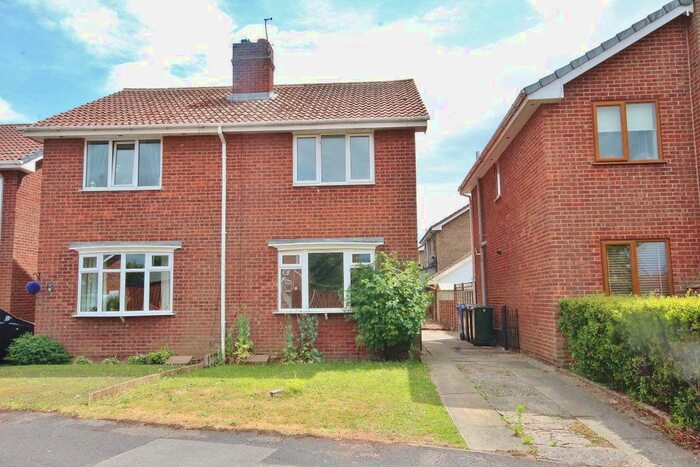 2 Bedroom Semi-Detached House To Rent In Rowan Close, Thorpe Willoughby, Selby, YO8
