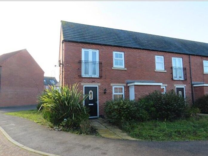 2 Bedroom Property To Rent In Marmion Close, Market Harborough, LE16
