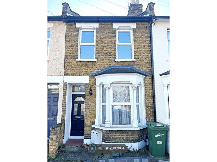 2 Bedroom Terraced House To Rent In Faringford Road, London, E15