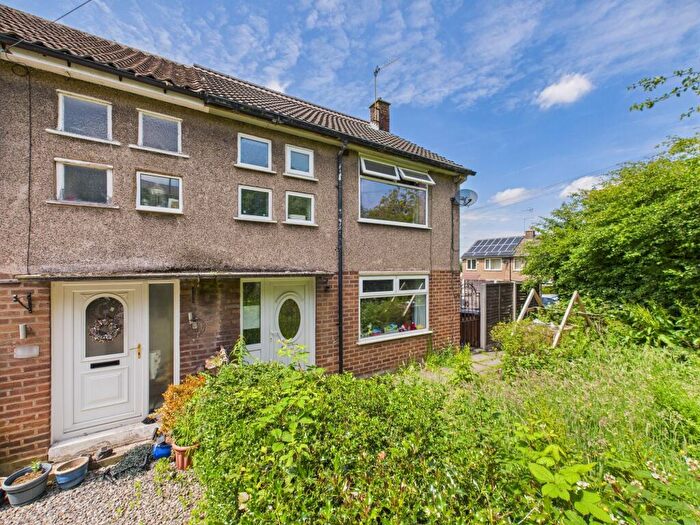 3 Bedroom End Of Terrace House For Sale In Hayfield Road, New Mills, SK22