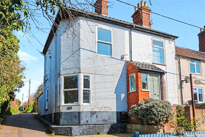 2 Bedroom End Of Terrace House For Sale In High Path, Kessingland, Lowestoft, Suffolk, NR33