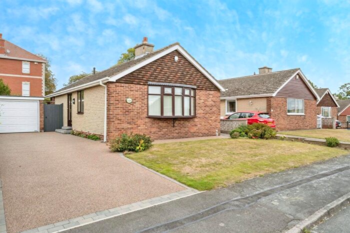 2 Bedroom Detached Bungalow For Sale In St. Peters Close, Barnburgh, Doncaster, DN5