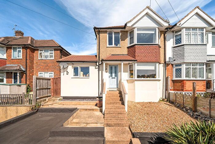 4 Bedroom Semi-Detached House For Sale In Hyde Road, Sanderstead, Surrey, CR2