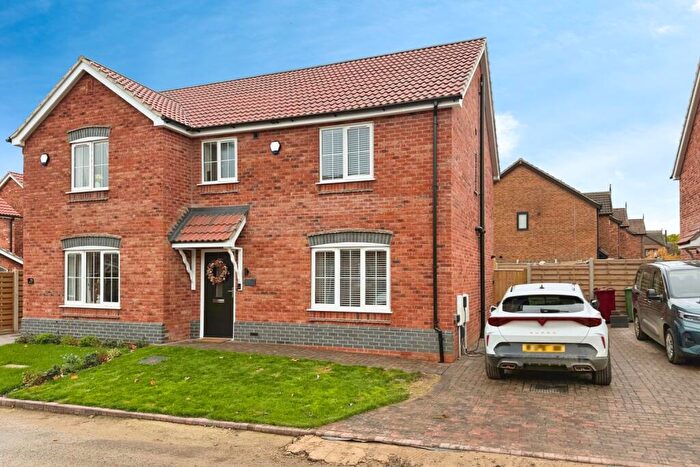 3 Bedroom Semi-Detached House For Sale In Millfields Way, Barrow-upon-humber, DN19