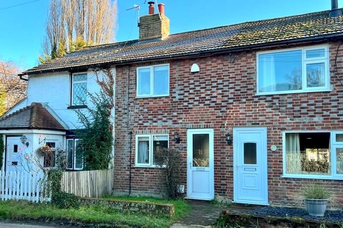 2 Bedroom Terraced House To Rent In Gallants Lane, East Farleigh, Maidstone ME15