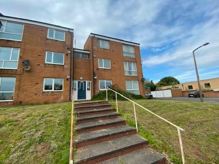 2 Bedroom Apartment To Rent In Princess Close, Gedling, Nottingham, NG4