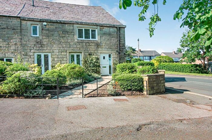 3 Bedroom Cottage To Rent In Lumb Carr Cottage, Holcombe Brook, Bury, BL8