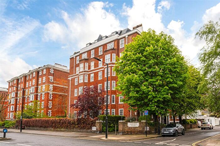 1 Bedroom Apartment To Rent In Ascot Court, Grove End Road, St John's Wood, London, NW8