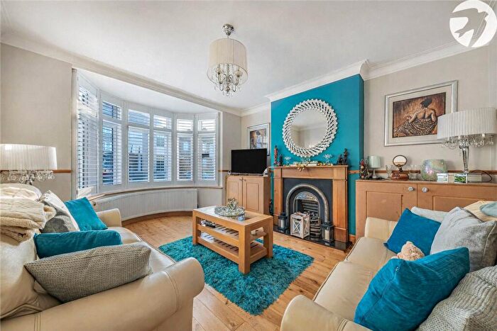 4 Bedroom House For Sale In Bellingham Road, London, SE6