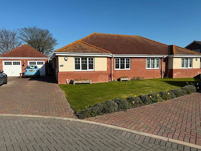2 Bedroom Semi-Detached Bungalow To Rent In Lavender Gardens, Gorleston, NR31