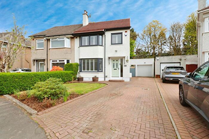 3 Bedroom Semi-Detached House For Sale In Cloan Crescent, Bishopbriggs, Glasgow, G64