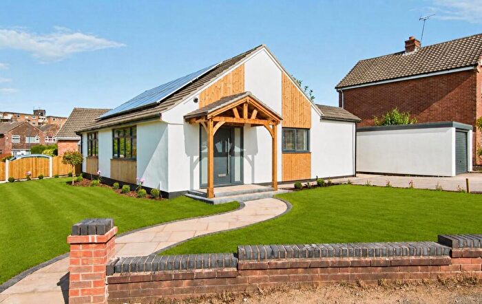 2 Bedroom Detached Bungalow For Sale In West Close, Darley Abbey, Derby, DE22