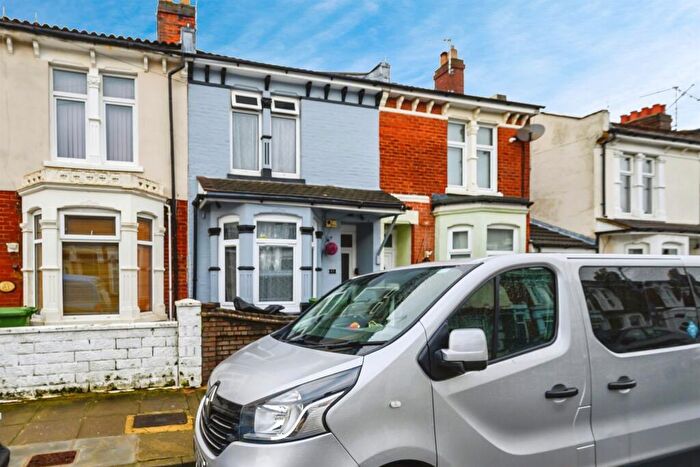 3 Bedroom Terraced House For Sale In Westbourne Road, Portsmouth, PO2