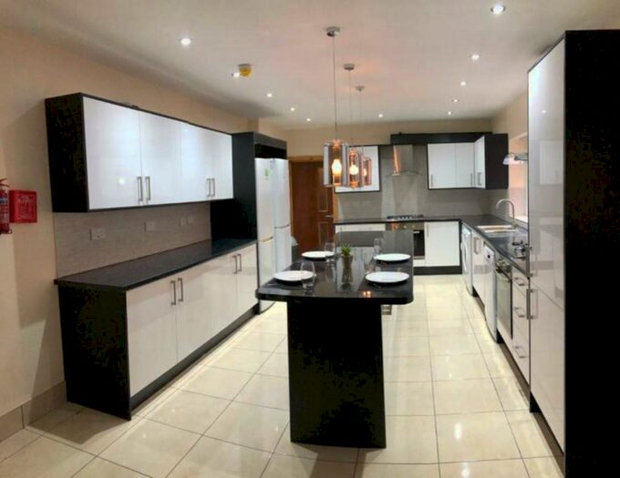 7 Bedroom Terraced House To Rent In Dawlish Road, Selly Oak, Birmingham, B29