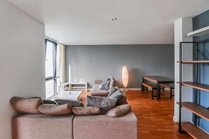 2 Bedroom Apartment To Rent In Building, Rice Street, Castlefield, Manchester, M3