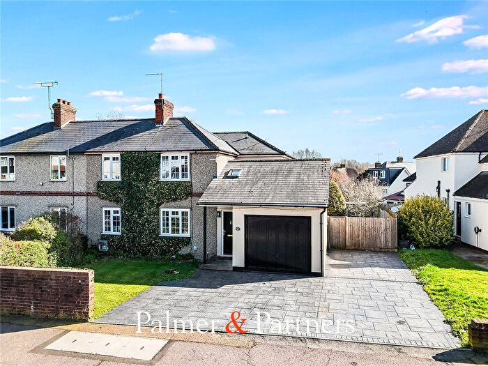 3 Bedroom Semi Detached House For Sale In Broomfield Road, Chelmsford, Essex, CM1