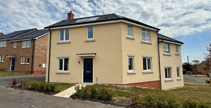 2 Bedroom Semi-Detached House For Sale In Beeley Close, North Wingfield, S42