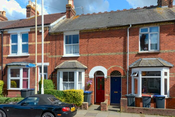 4 Bedroom Semi-Detached House To Rent In Beaconsfield Road, Canterbury, CT2