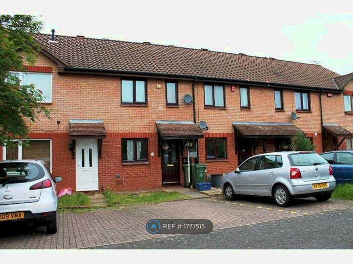 2 Bedroom Terraced House To Rent In Pettingrew Close, Milton Keynes, MK7