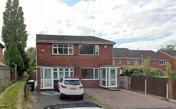 2 Bedroom Semi-Detached House To Rent In Gospel Oak Road, Tipton, West Midlands, DY4