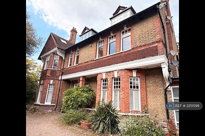 1 Bedroom Flat To Rent In Westcombe Park Road, London, SE3