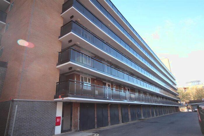 1 Bedroom Flat To Rent In New Place Square, Bermondsey, SE16