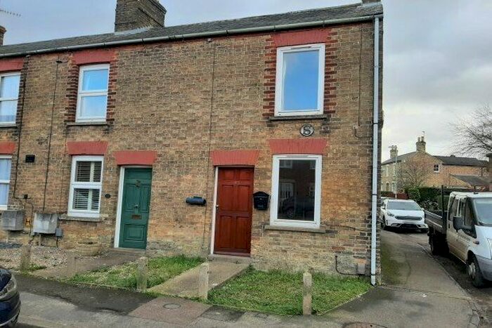 2 Bedroom Property To Rent In West Fen Road, Ely, CB6