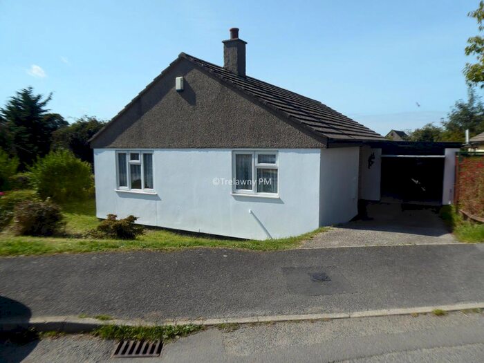 3 Bedroom Bungalow To Rent In Trethannas Gardens, Praze, Camborne, TR14