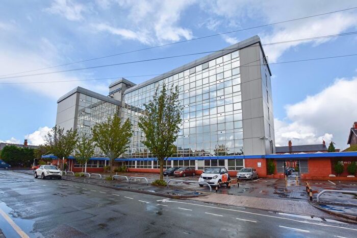 1 Bedroom Flat To Rent In Manchester Road, Altrincham, WA14