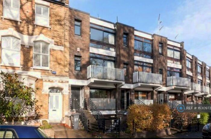 1 Bedroom Flat To Rent In Gore Road, London, E9
