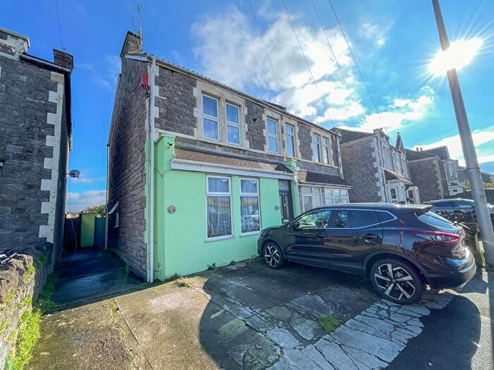 2 Bedroom Flat For Sale In Devonshire Road, Weston Super Mare, BS23