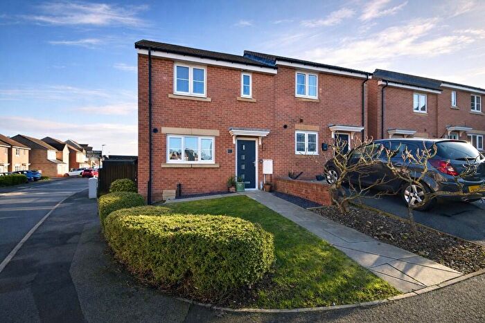 3 Bedroom End Of Terrace House For Sale In Orchard Grove, Kip Hill, Stanley, DH9