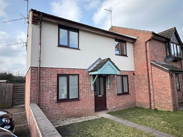 3 Bedroom Semi-Detached House To Rent In Sawyers Close, Newark, Nottinghamshire., NG24