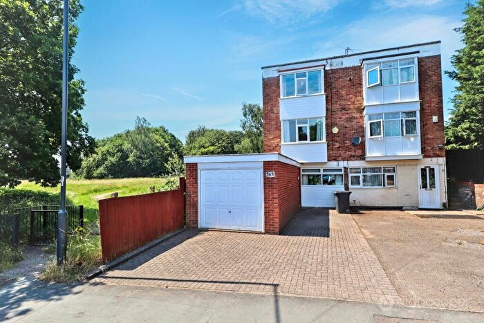 4 Bedroom Semi-Detached House For Sale In Bucks Hill, Nuneaton, Warwickshire, CV10