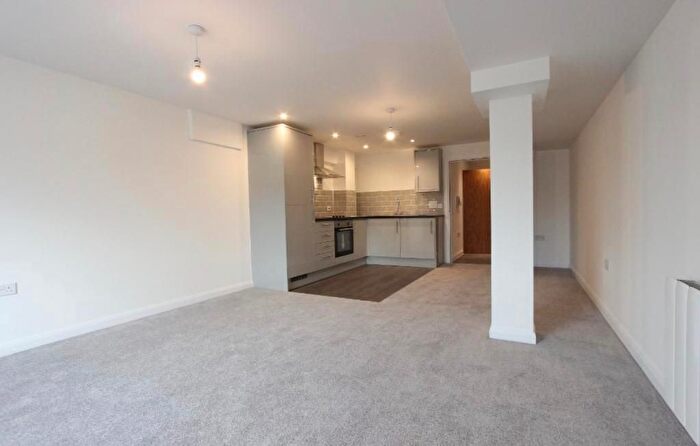 1 Bedroom Flat To Rent In St Radigunds Road, Dover, CT17