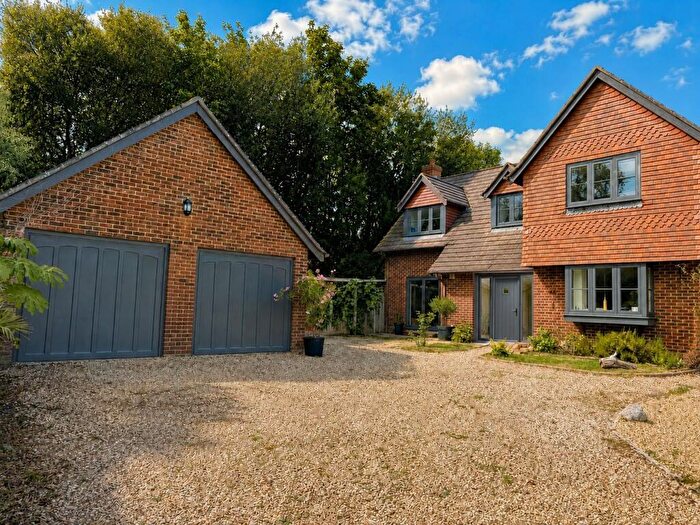 5 Bedroom Detached House For Sale In St Johns Road, Bashley, BH25