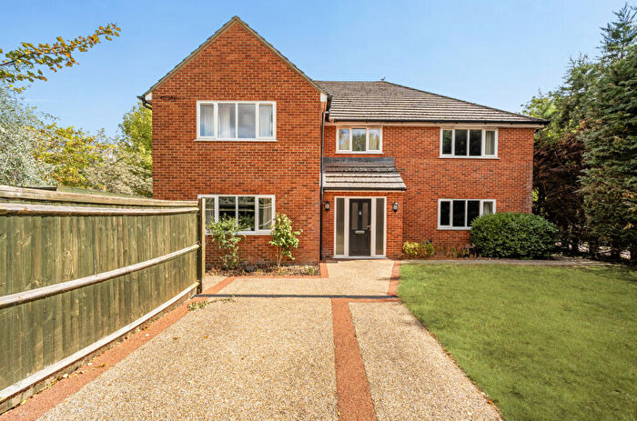 4 Bedroom Detached House For Sale In Northford Close, Shrivenham, Swindon, SN6