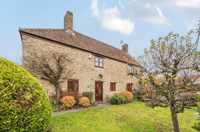5 Bedroom Detached House For Sale In Sandy Lane, Beckington, Somerset, BA11