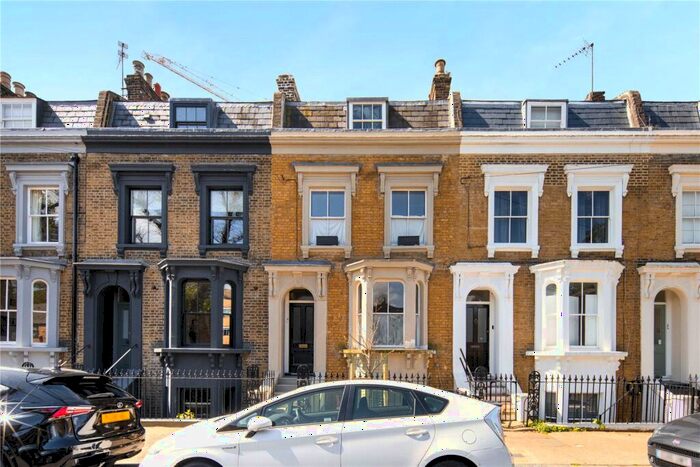 1 Bedroom Flat To Rent In Tomlins Grove, Bow, London, E3