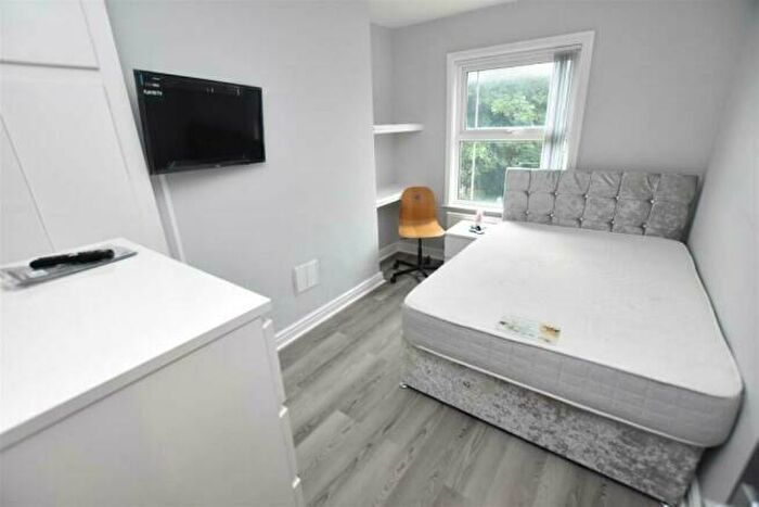 8 Bedroom End Of Terrace House To Rent In Arundel Street, Nottingham, Nottinghamshire, NG7